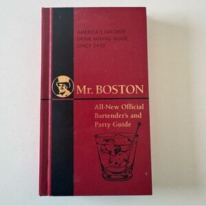 Vintage Mr. Boston Bartender's and Party Guide Cocktail Recipe Book